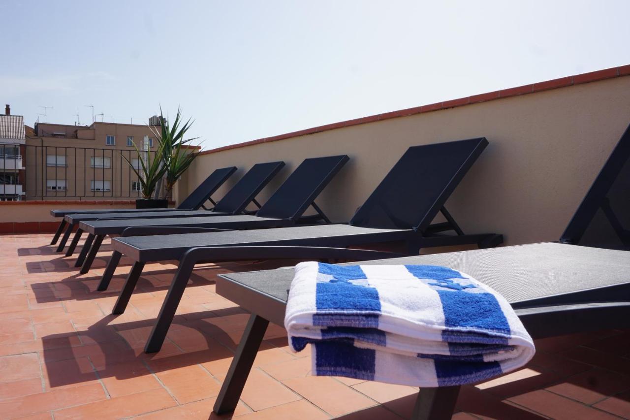 Aparteasy Barcelona Room photo